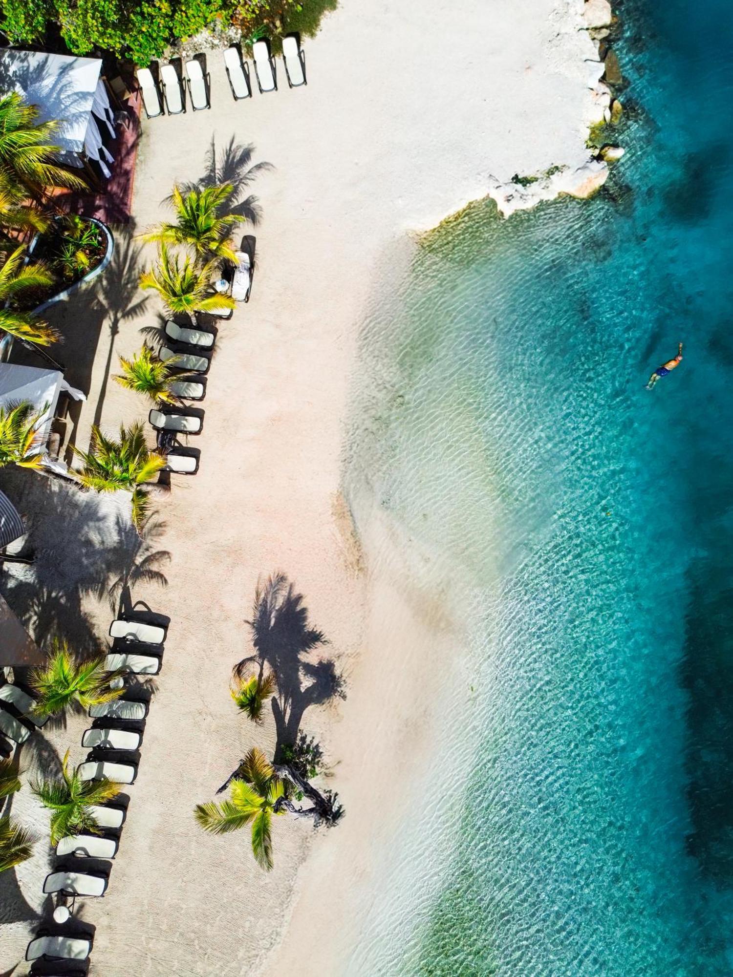 The Royal Sea Aquarium Resort Willemstad Bagian luar foto