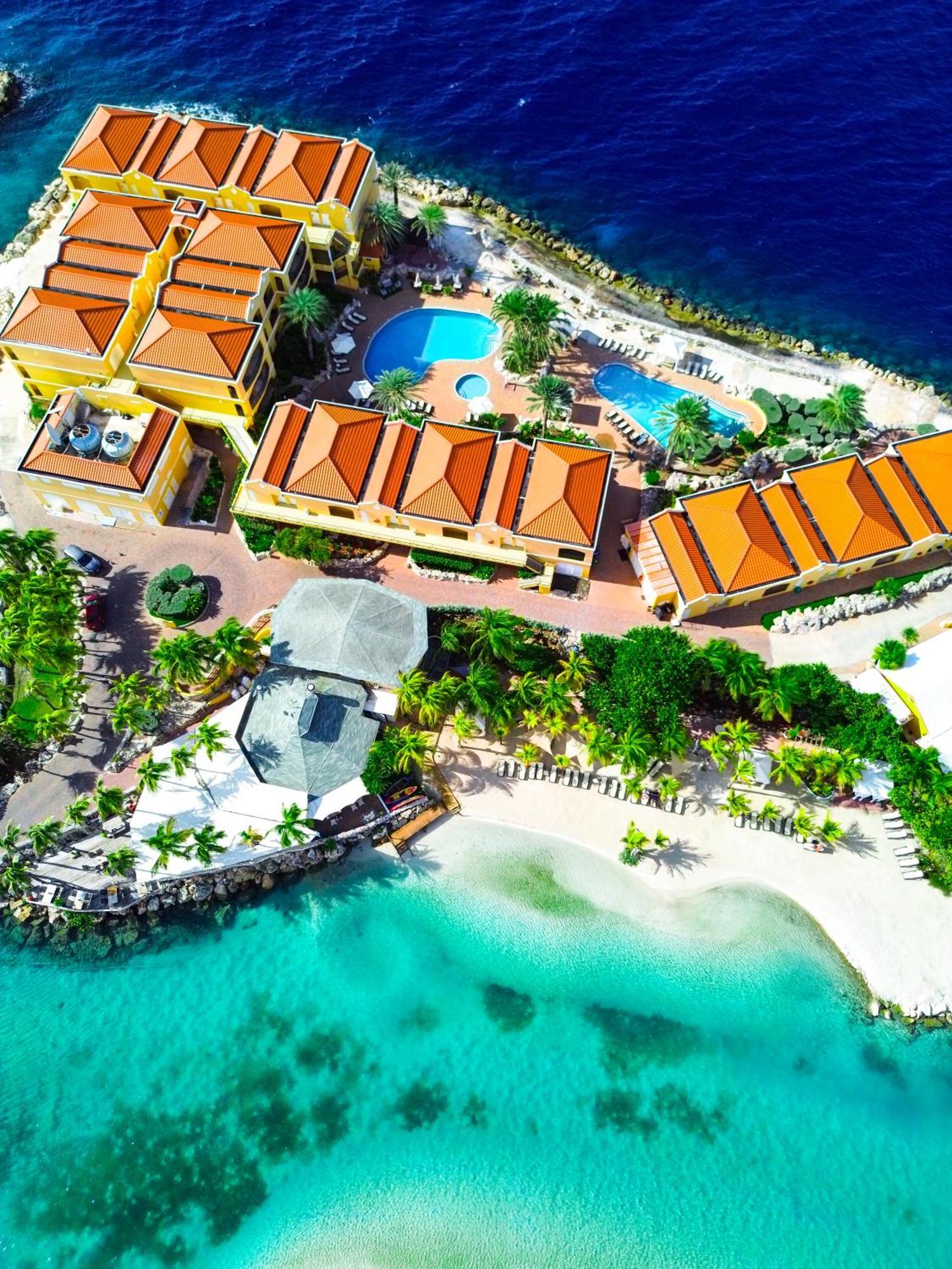 The Royal Sea Aquarium Resort Willemstad Bagian luar foto